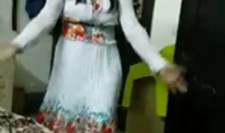નાયલોનની પગ જોય સેક્સ પોર્ન ભારતીય