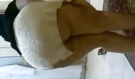 માટે ઉત્કટ ભારતીય ગેંગ બેંગ પરાજય