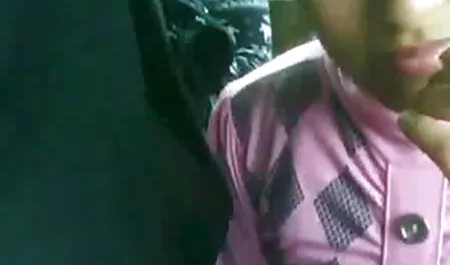 આંગળી banged નુ સવારી throbbing લોડો ગુદા વાત